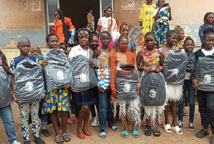 Fin de camp de vacances, début d’espoir : Les enfants repartent…