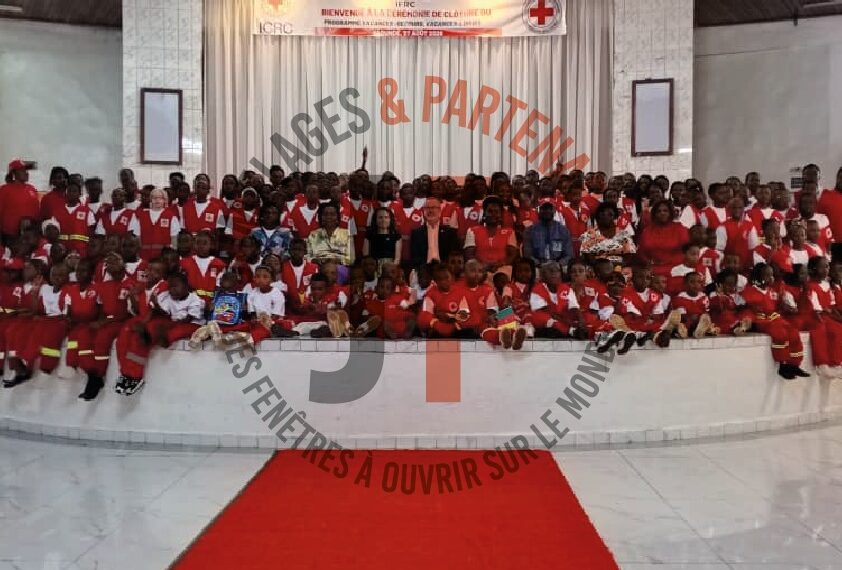 Vacances secours-Vacances loisirs : 250 jeunes formés aux valeurs…